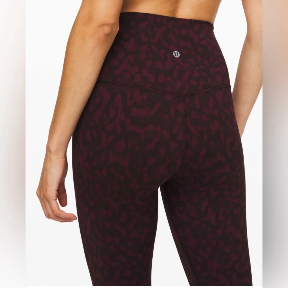 🖤 Lululemon Align Pant 28